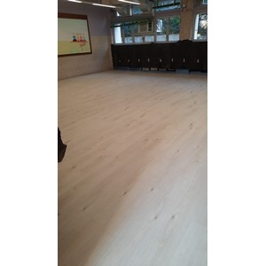 長條膠地板工程